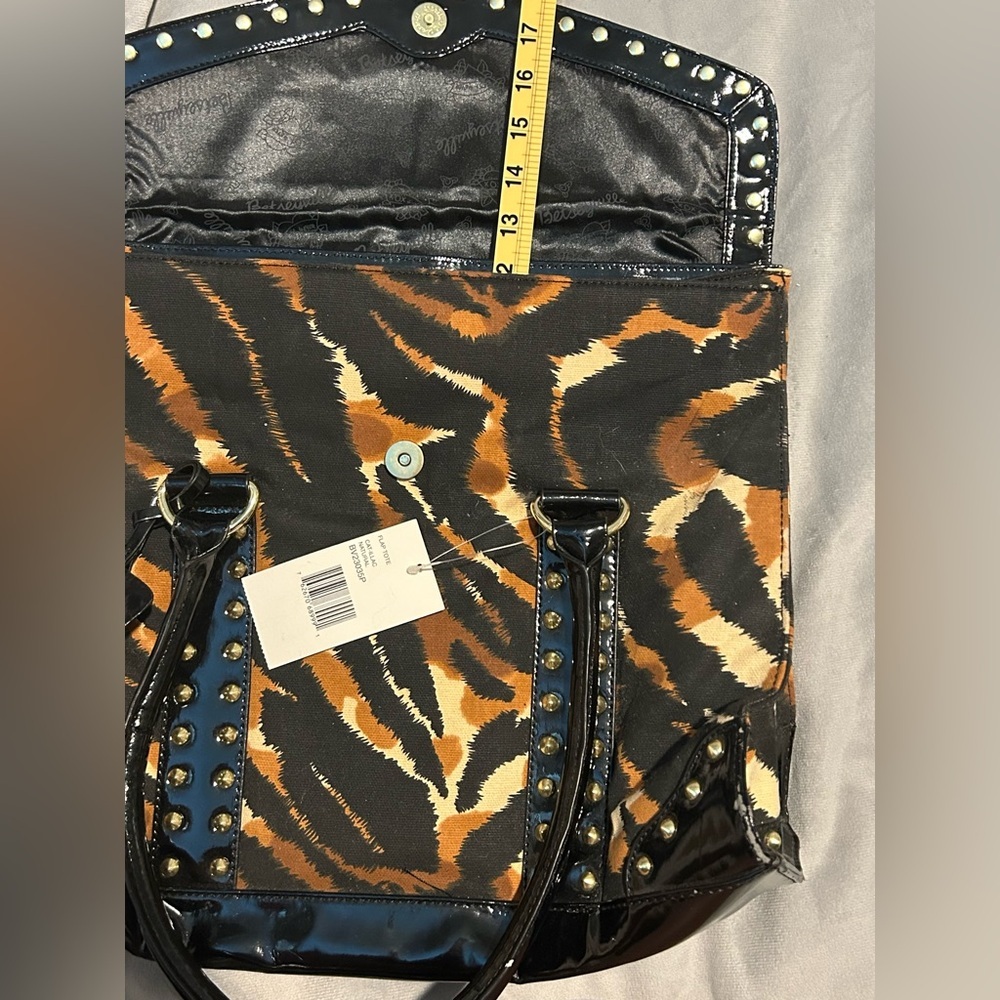 NWT Betseyville by Betsey Johnson Studded Animal Print Y2K Handbag Tote Purse - Picture 12 of 15
